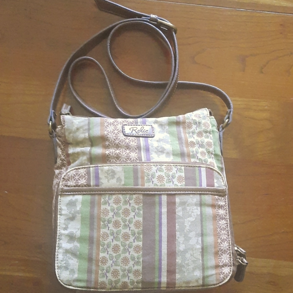 Relic Brown Floral purse